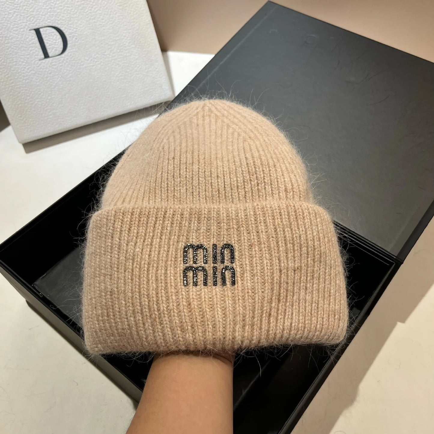 Luxury Rhinestones Fashion Women Winter Hats Real Rabbit Fur Wool Skullies Beanies Knitted Hat Lady Warm Walking Bonnet Cap Pr