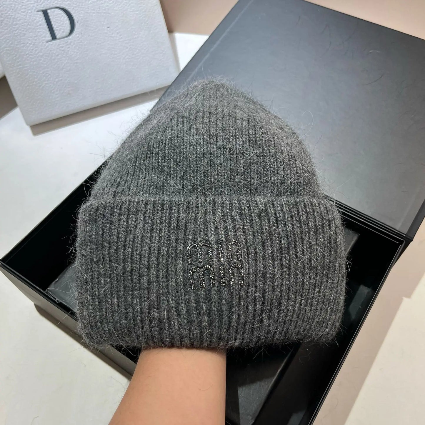 Luxury Rhinestones Fashion Women Winter Hats Real Rabbit Fur Wool Skullies Beanies Knitted Hat Lady Warm Walking Bonnet Cap  Pr